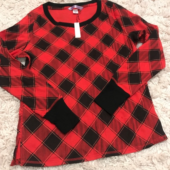 Victoria's Secret Other - Victoria’s Secret Buffalo Check Thermal!